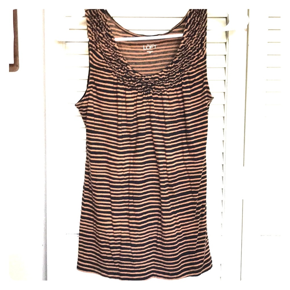 Loft ruffled scoop neck tank